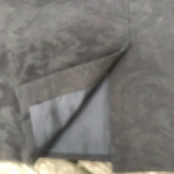 Skirt Black with belt size 16 - Picture 5 of 11